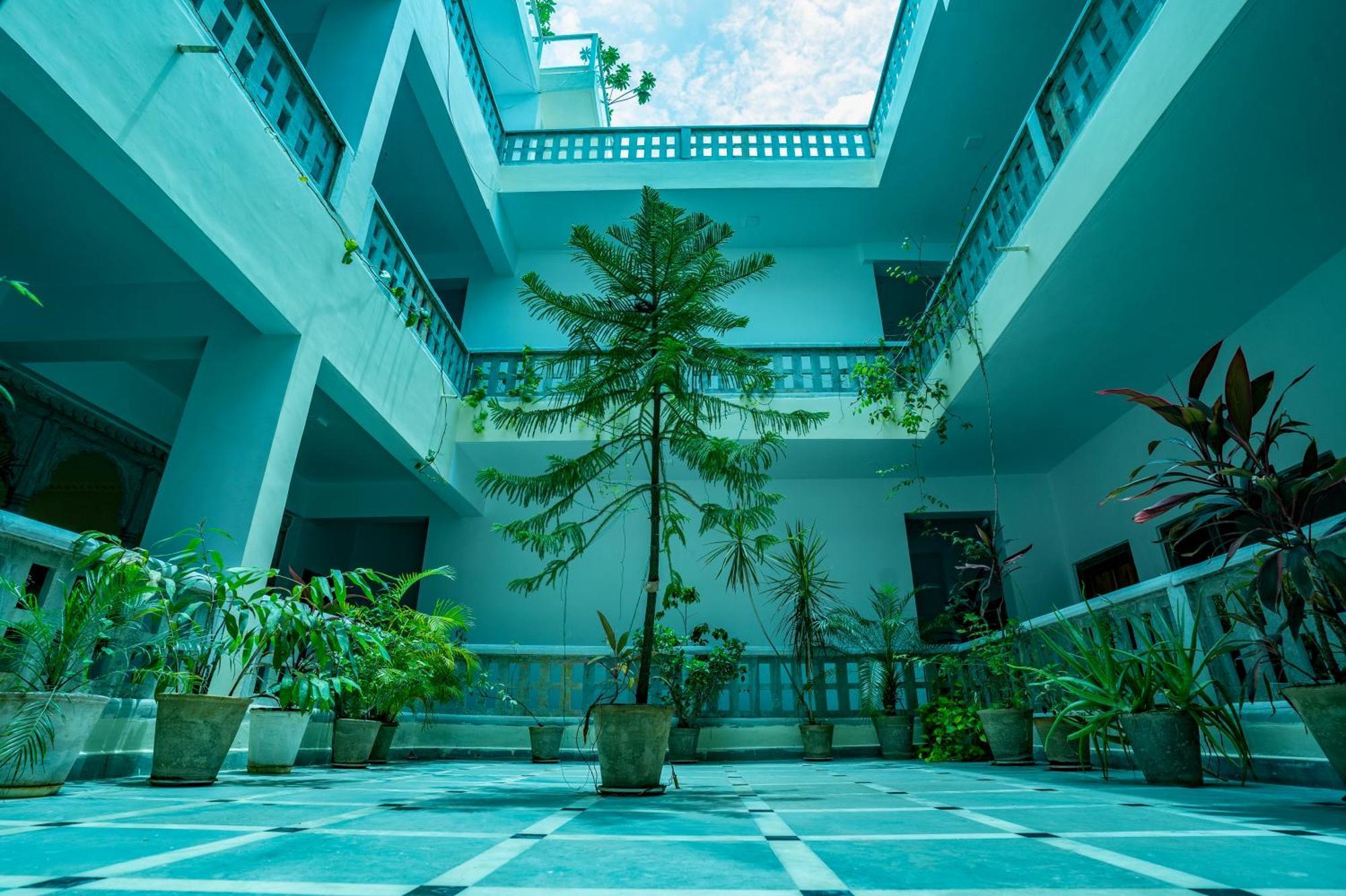 Tripli Hotels Shiv Villas Udaipur Eksteriør billede