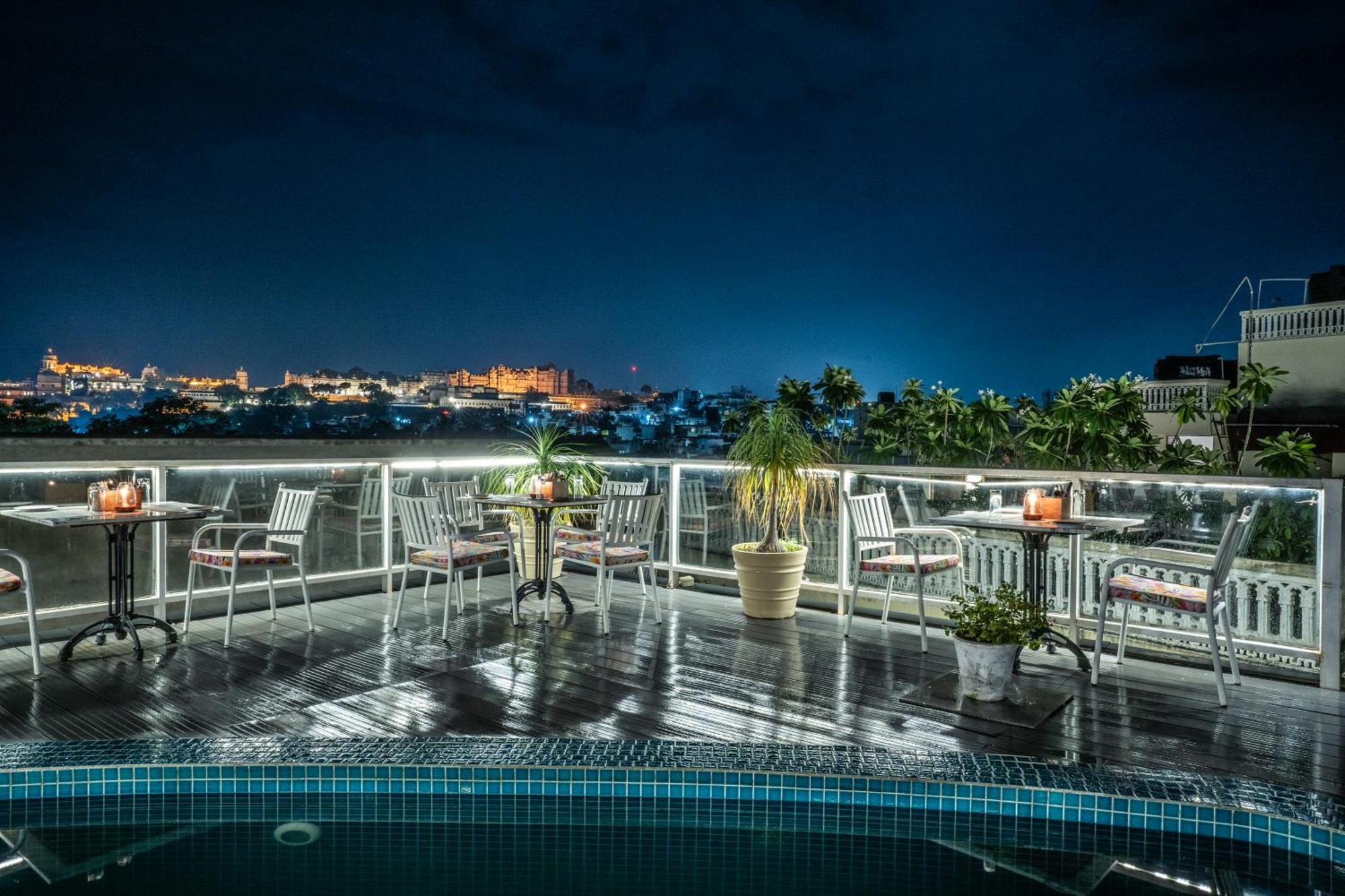 Tripli Hotels Shiv Villas Udaipur Eksteriør billede