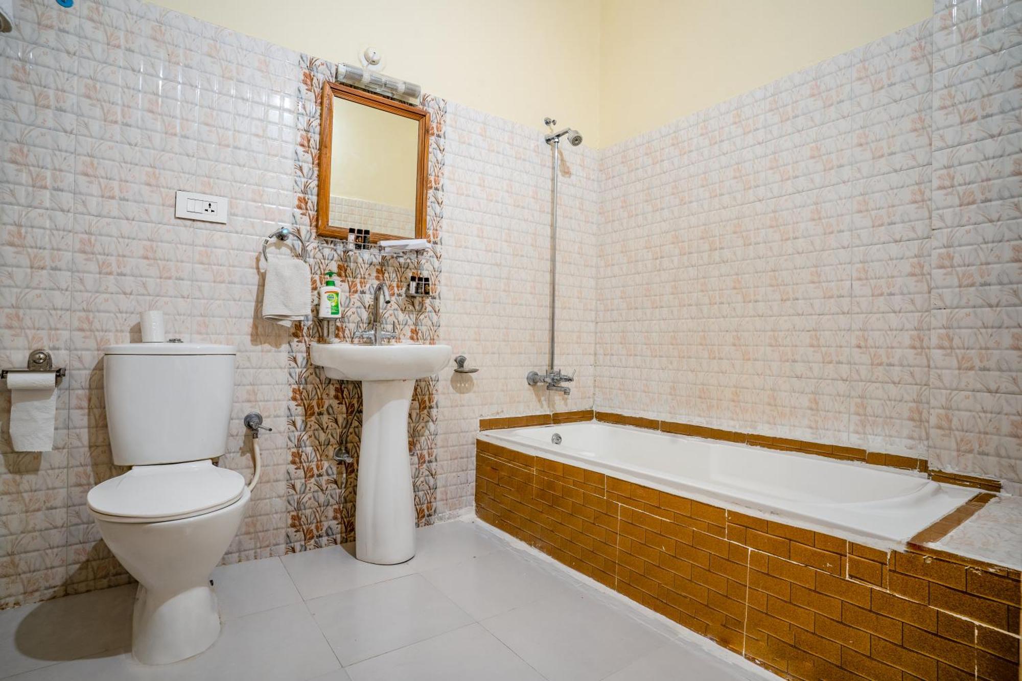 Tripli Hotels Shiv Villas Udaipur Eksteriør billede