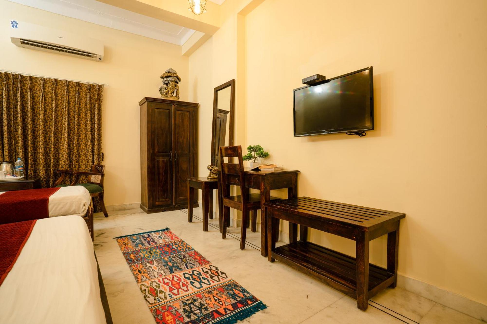 Tripli Hotels Shiv Villas Udaipur Eksteriør billede
