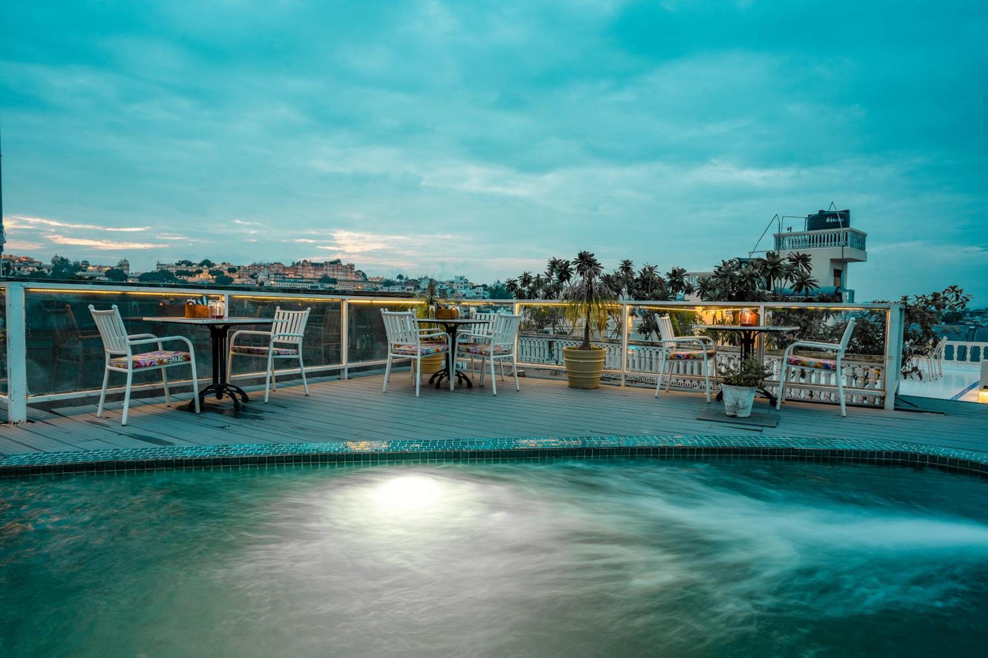 Tripli Hotels Shiv Villas Udaipur Eksteriør billede