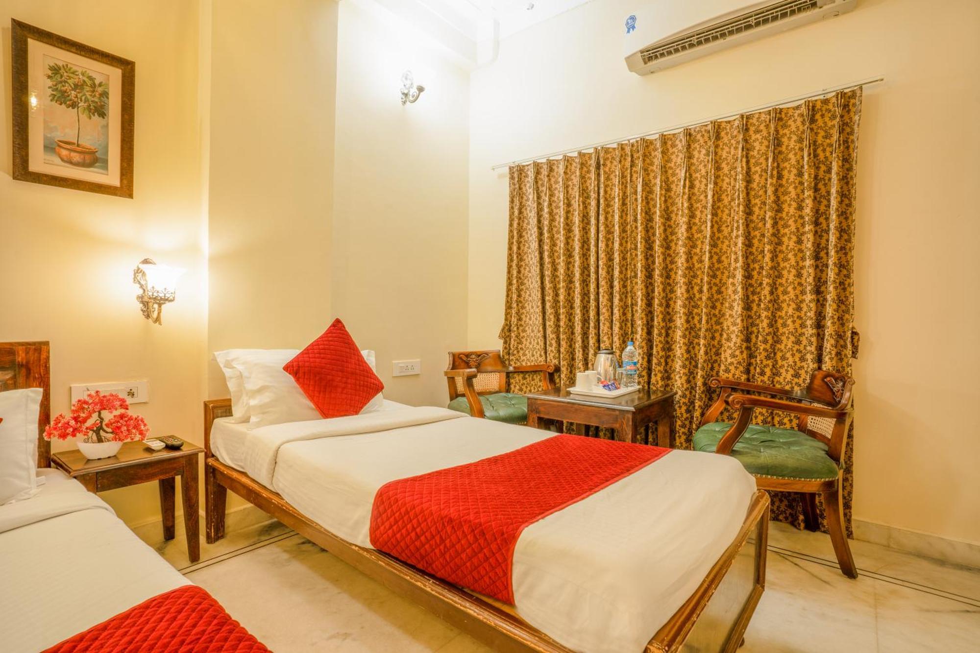 Tripli Hotels Shiv Villas Udaipur Eksteriør billede
