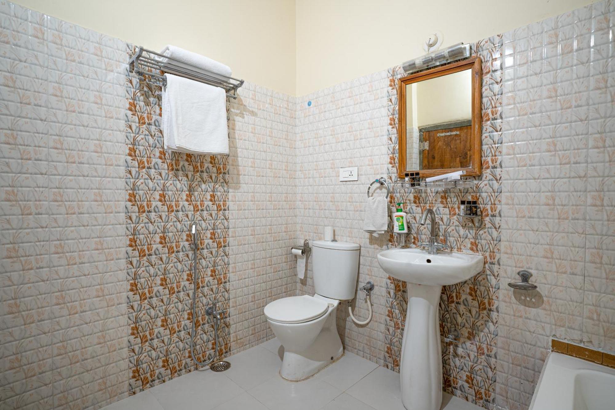 Tripli Hotels Shiv Villas Udaipur Eksteriør billede