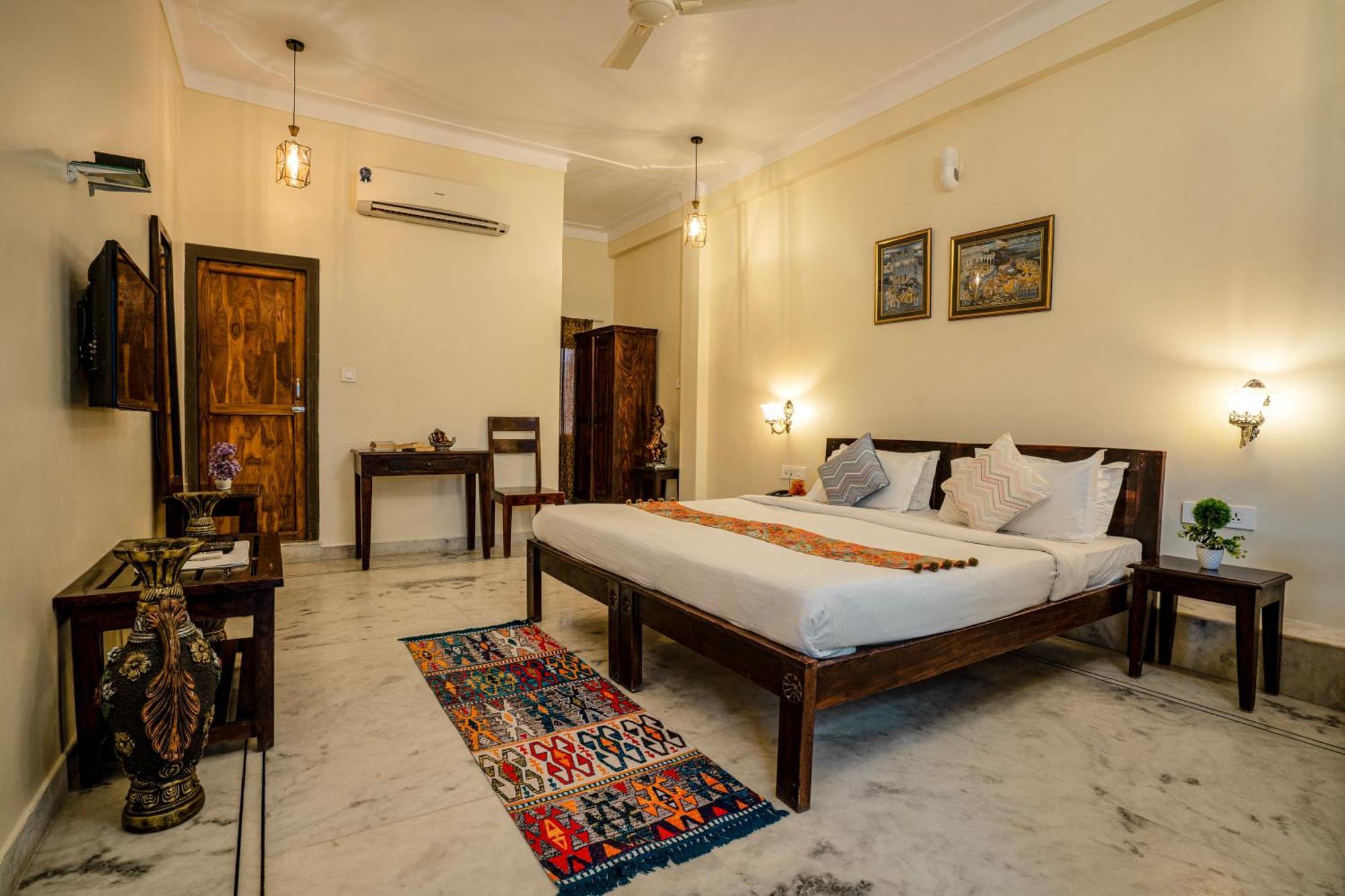 Tripli Hotels Shiv Villas Udaipur Eksteriør billede